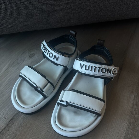 Vuitton White Sandal - Picture 2 of 5